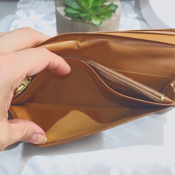 🇮🇹CELINE Paris Macadam PVC leather Bifold long Wallet🤎💛 - Picture 17 of 17